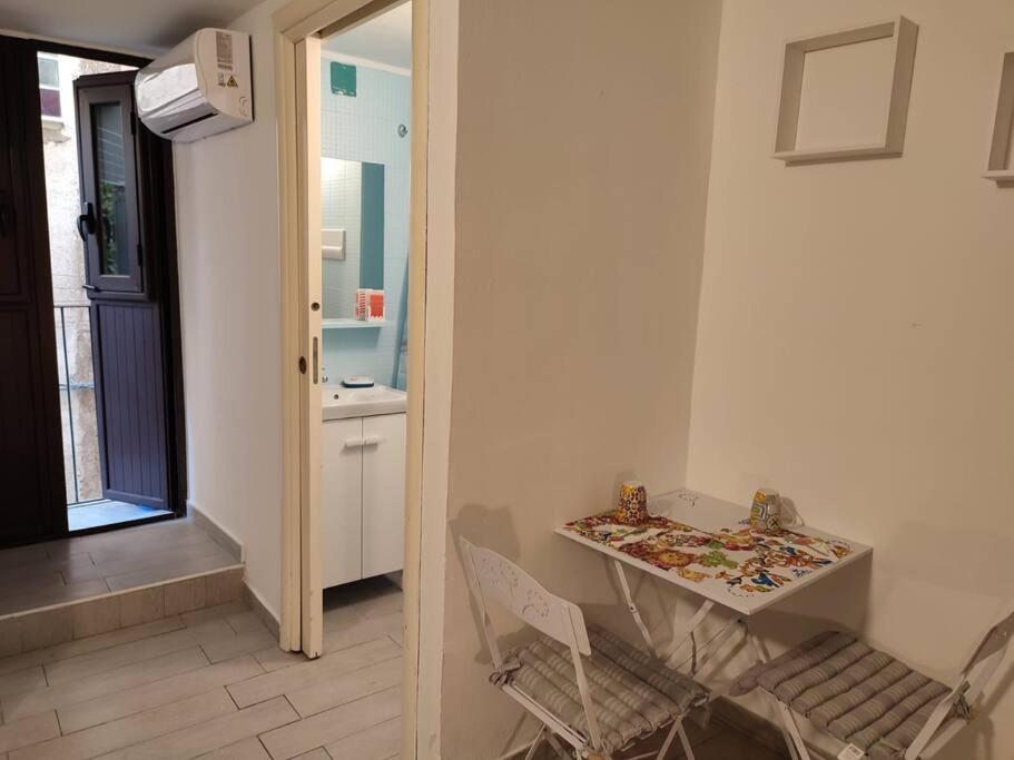 Loft Palermo: Cathedral Small Apartment Buitenkant foto